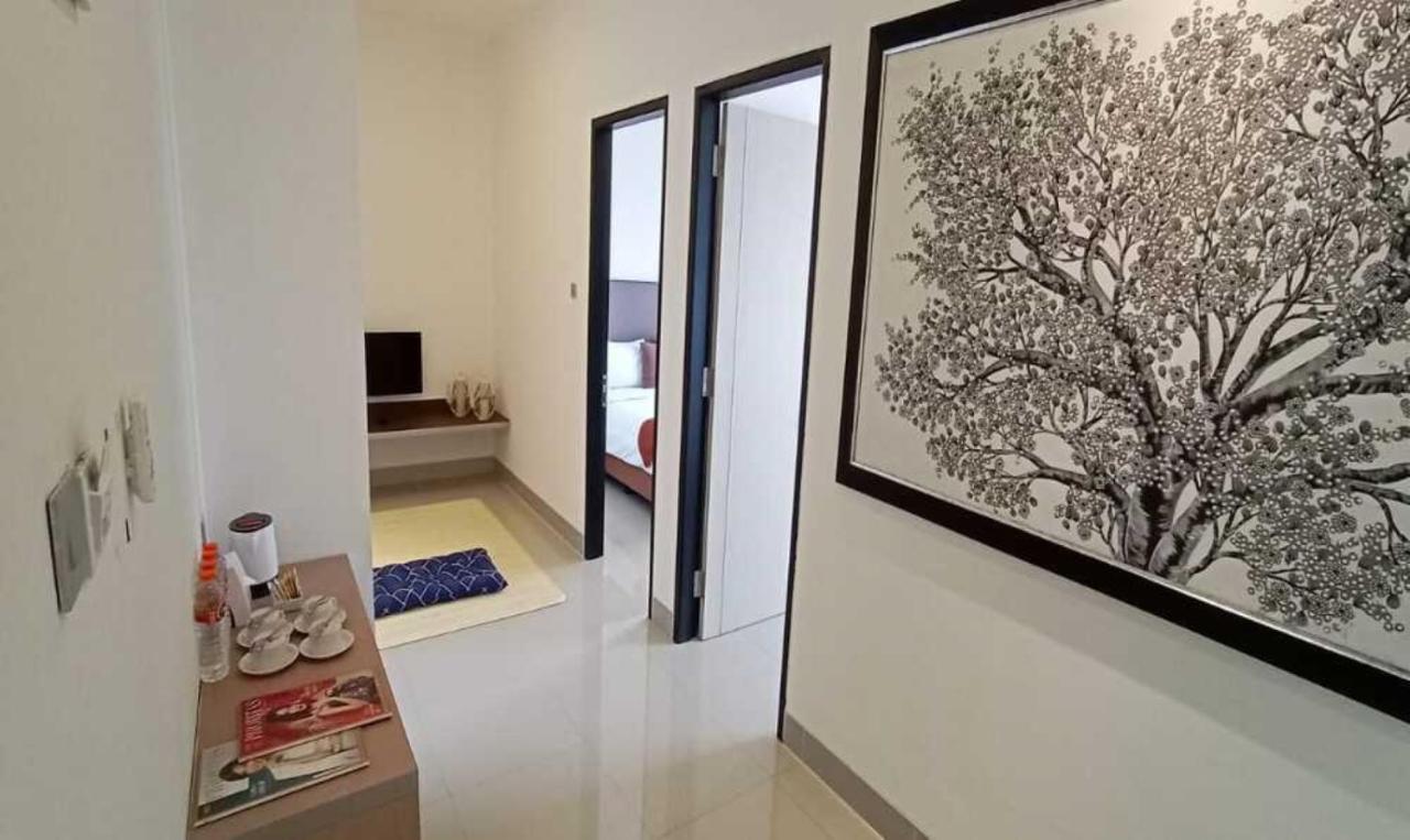 Sparks Odeon Sukabumi, Artotel Curated Экстерьер фото