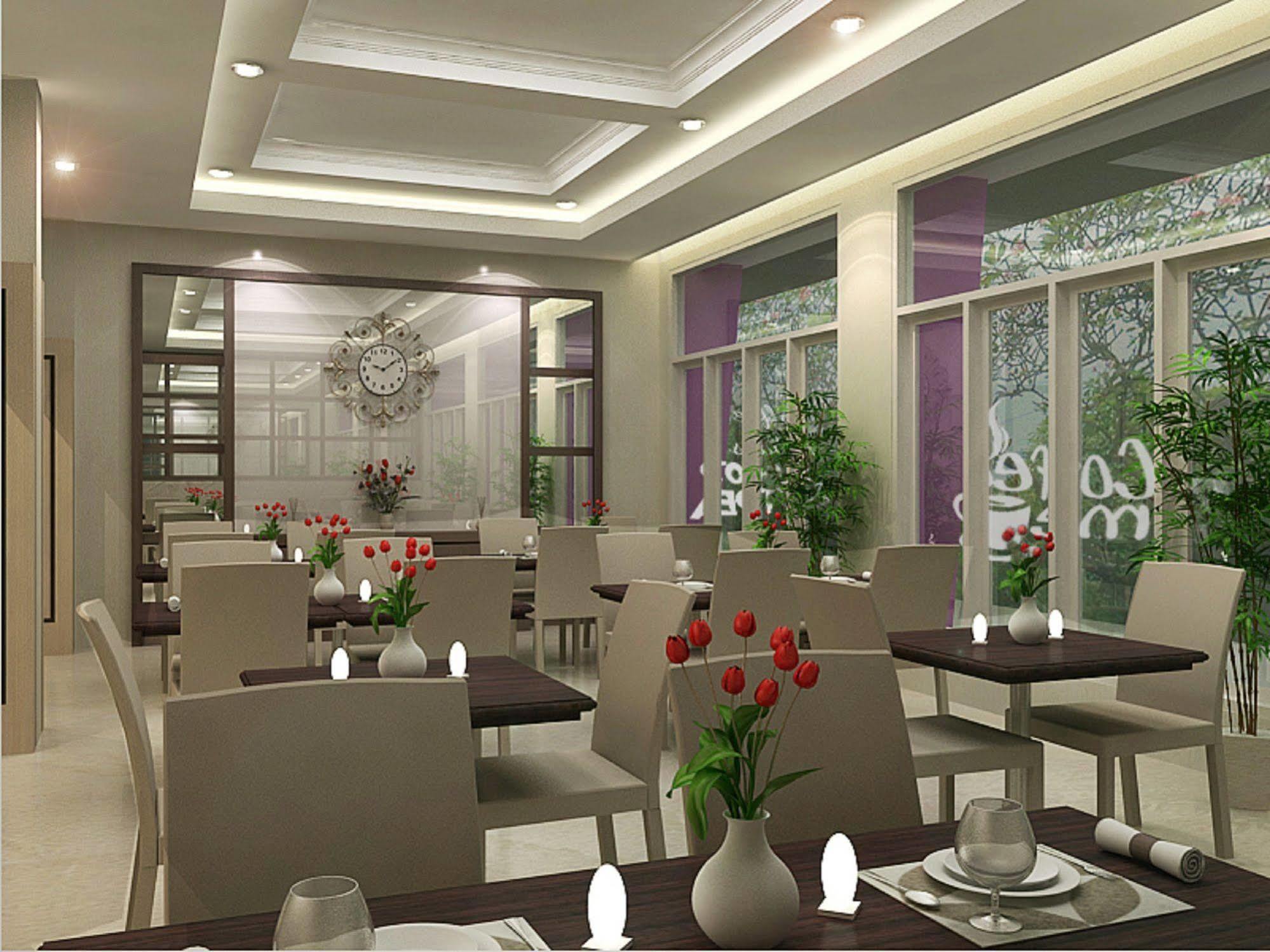 Sparks Odeon Sukabumi, Artotel Curated Экстерьер фото